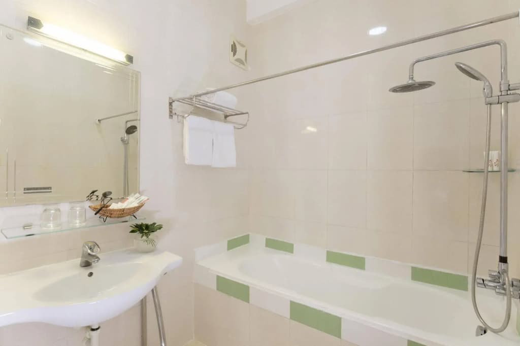 Meraki Hotel Bui Vien - photo 9