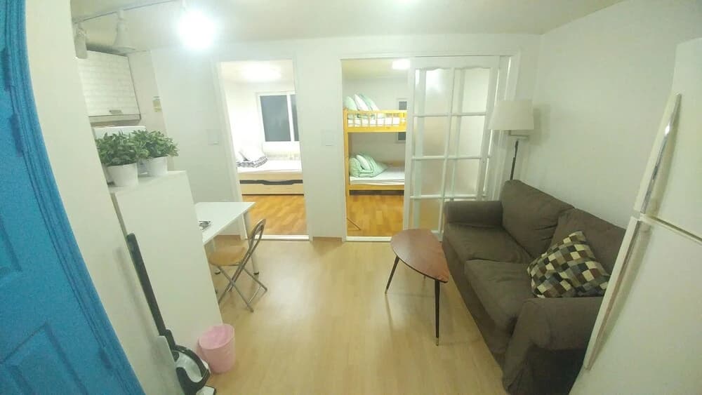 CN House - photo 3