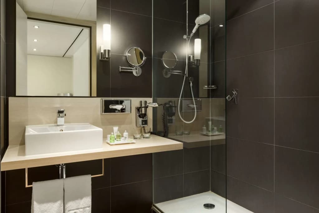 NH Amsterdam Zuid - photo 10