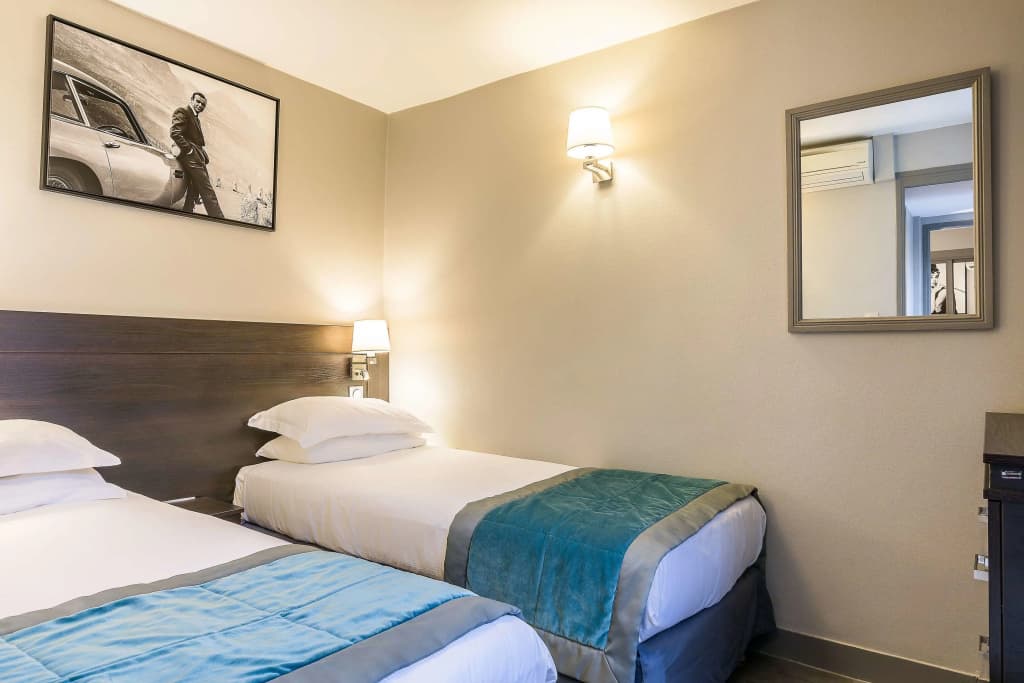 Hotel Montcalm - photo 6