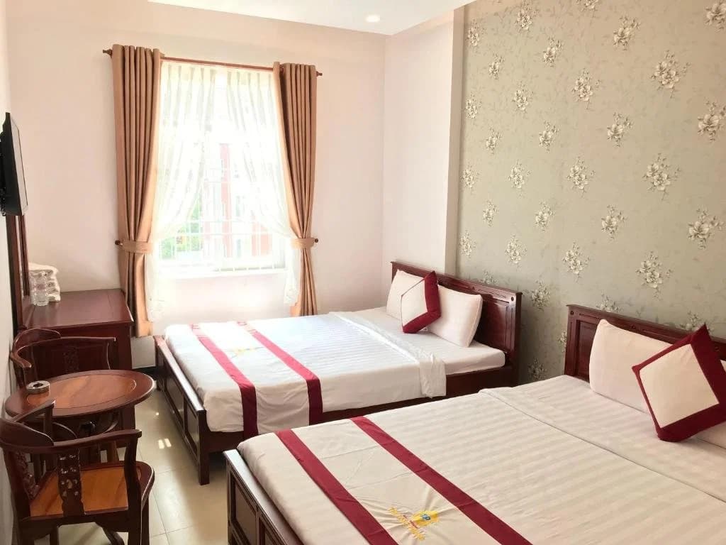 Thi Long Phung 2 Hotel - photo 2