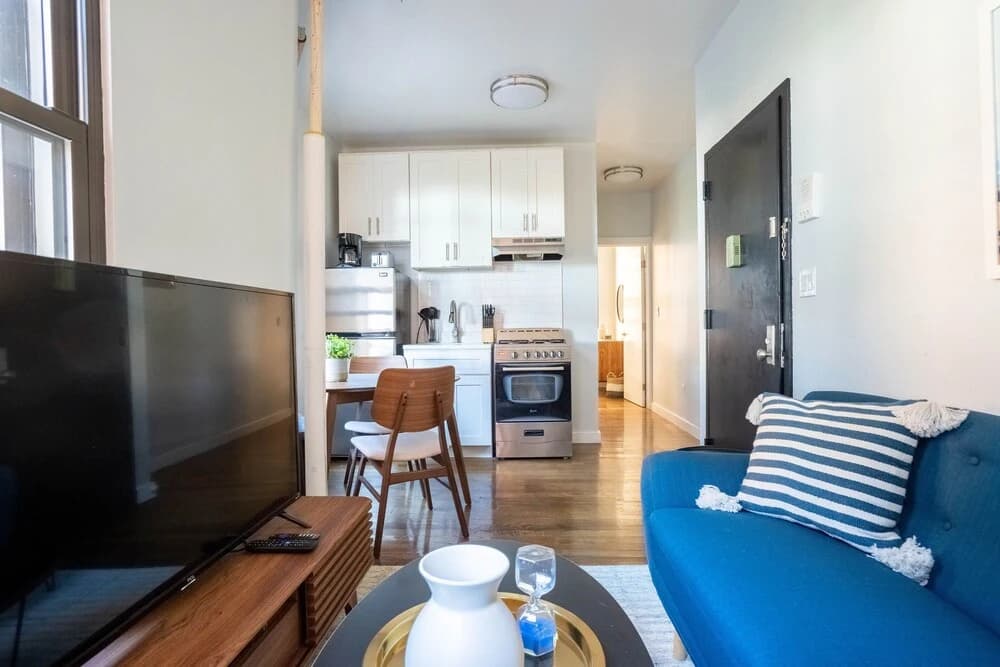 Two Bridges Apartments 30 Day Rentals - photo 12