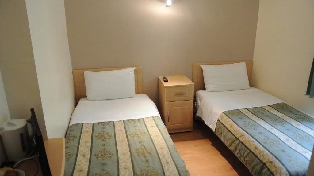 Carlton Hotel - photo 23