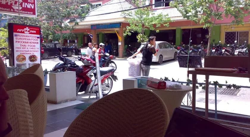 Apple Inn - photo 8