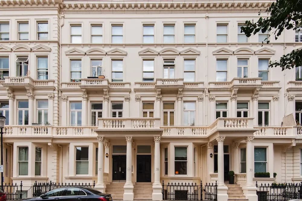 The Earl's Court Square Garden Apartment - ALBS - photo 8