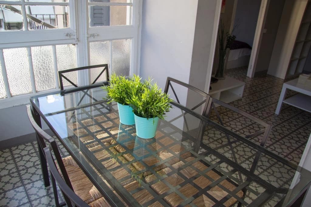 La Pedrera Apartment - photo 3