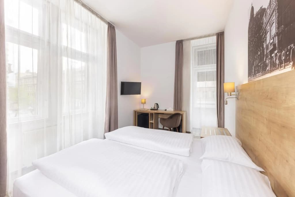 City Hotel Ring - photo 5