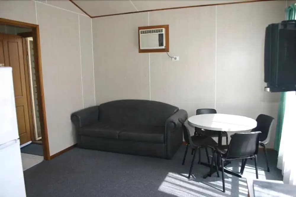 Chelsea Holiday Park - photo 4