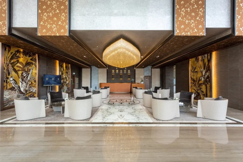 The Bentley Luxury Hotel and Suites - photo 18
