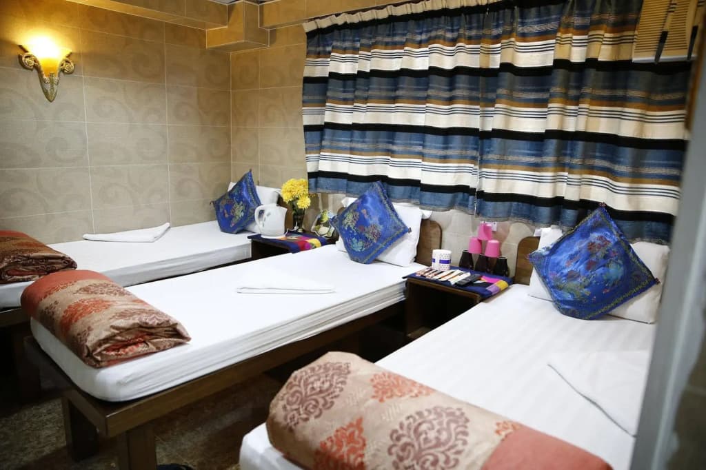 Legend Guest House - photo 4