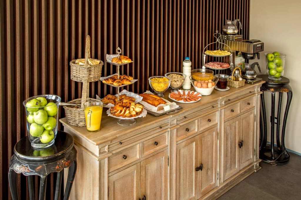 The B Place Hotel - photo 12