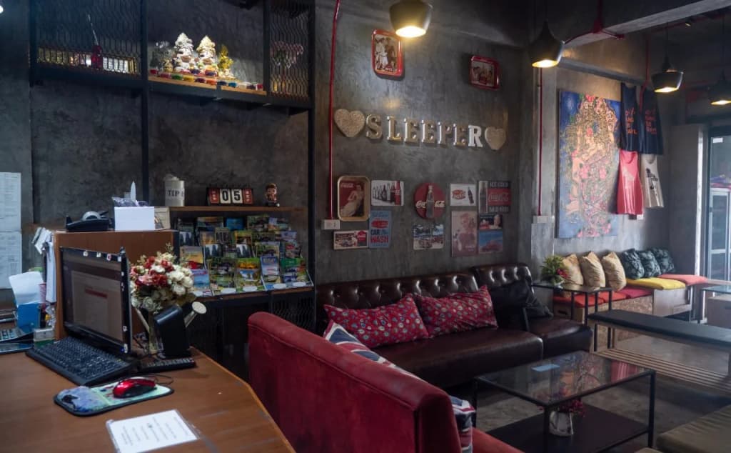 Sleeper Hostel - photo 4