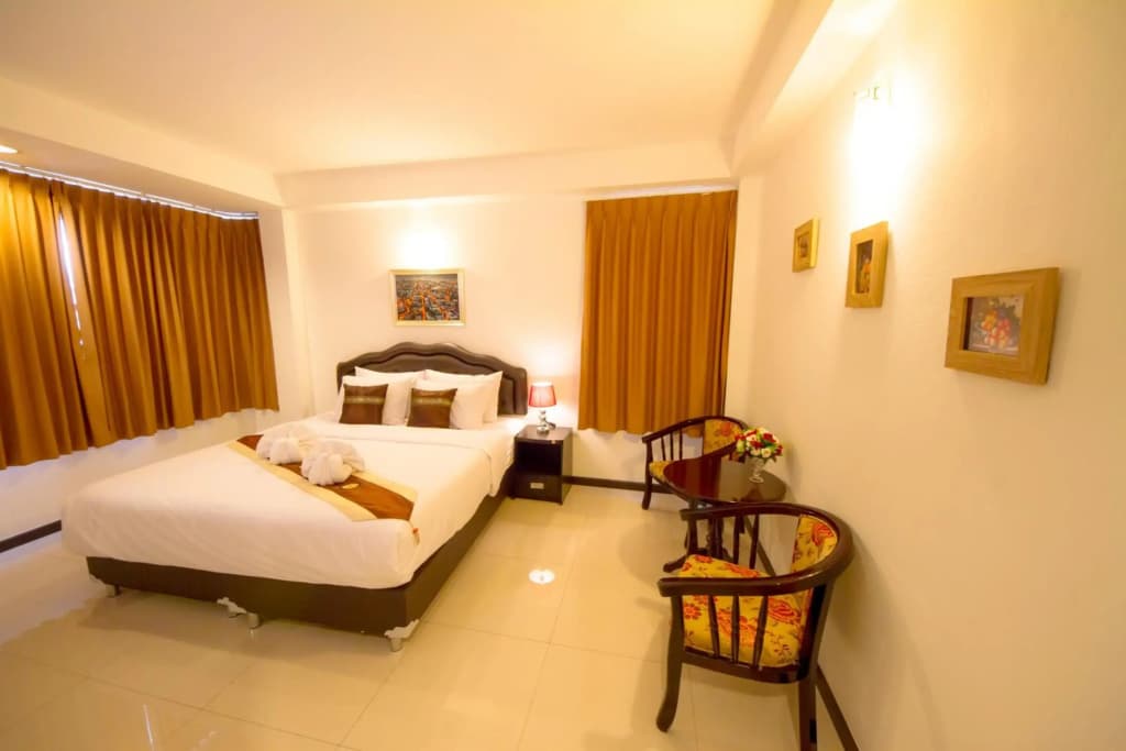 TH Beach Hotel - photo 30