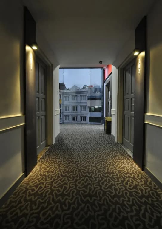 Dreamtel Jakarta - photo 12