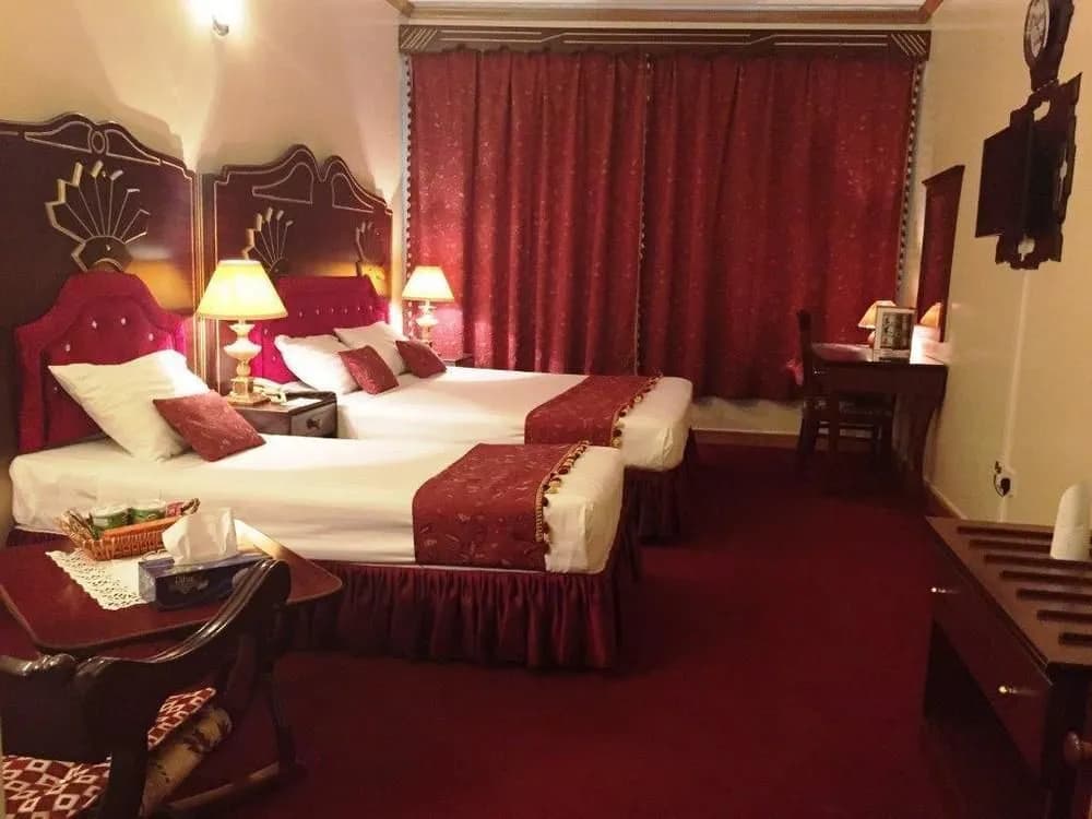 Kings Square Hotel - photo 4