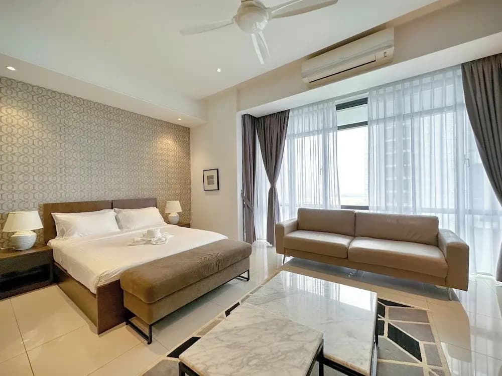 Grand Medini Residence by Stayrene - photo 7