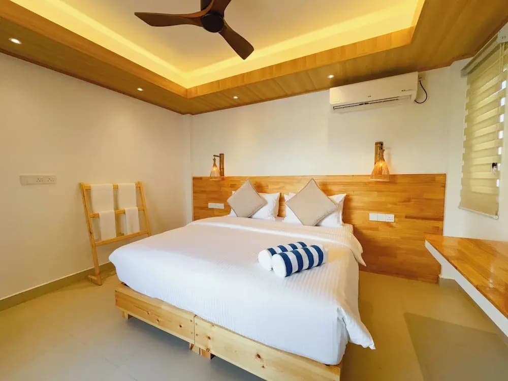 Pavona Maldives - photo 2