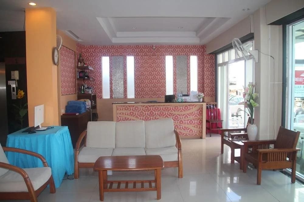 Enjoy Hotel - photo 2