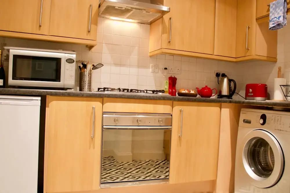 2 Bedroom Seaside Flat - photo 12