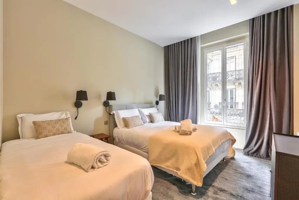 119 - Urban Spacious Apartment Sebastopol - photo 3