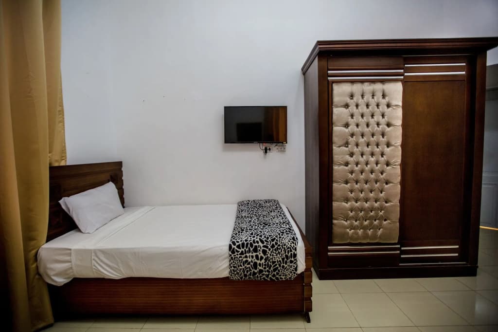Valencia Hotel - photo 7