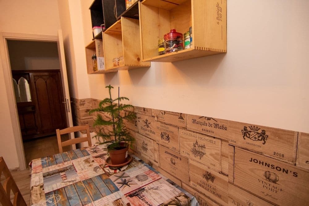 Flower Rooms - photo 11