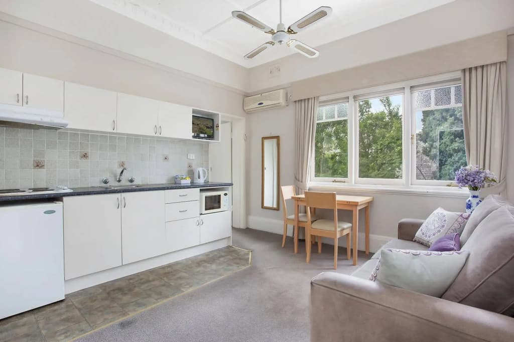 Boronia Lodge Burwood - photo 13