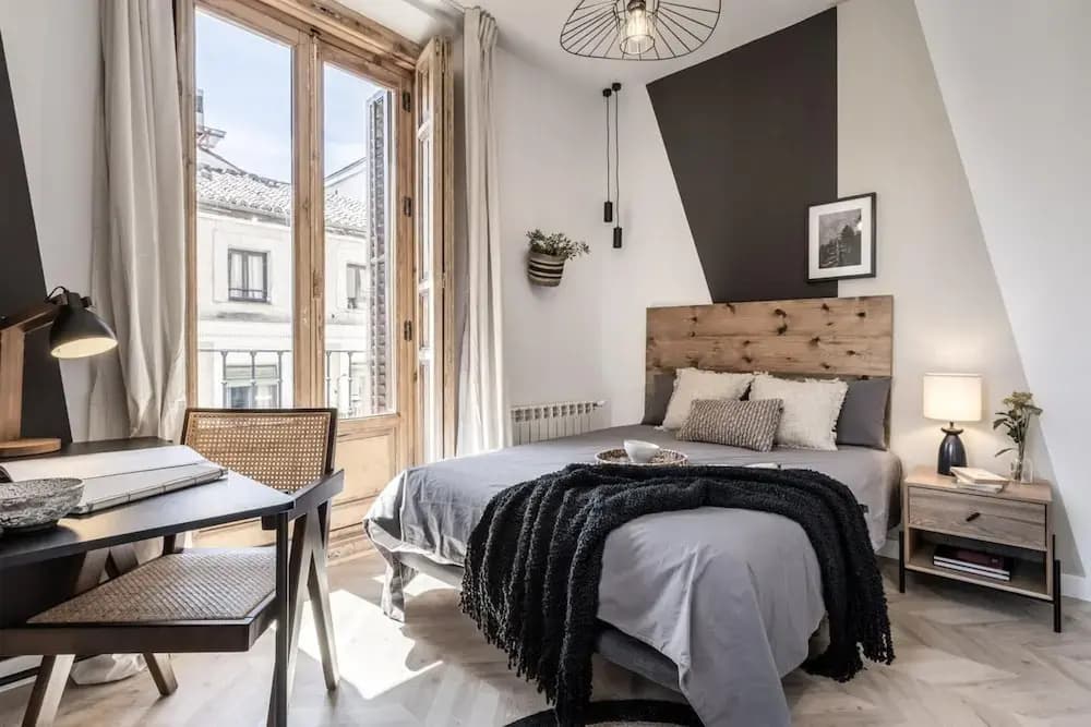 Broto - 4 Bedrooms in Malasa a - photo 1