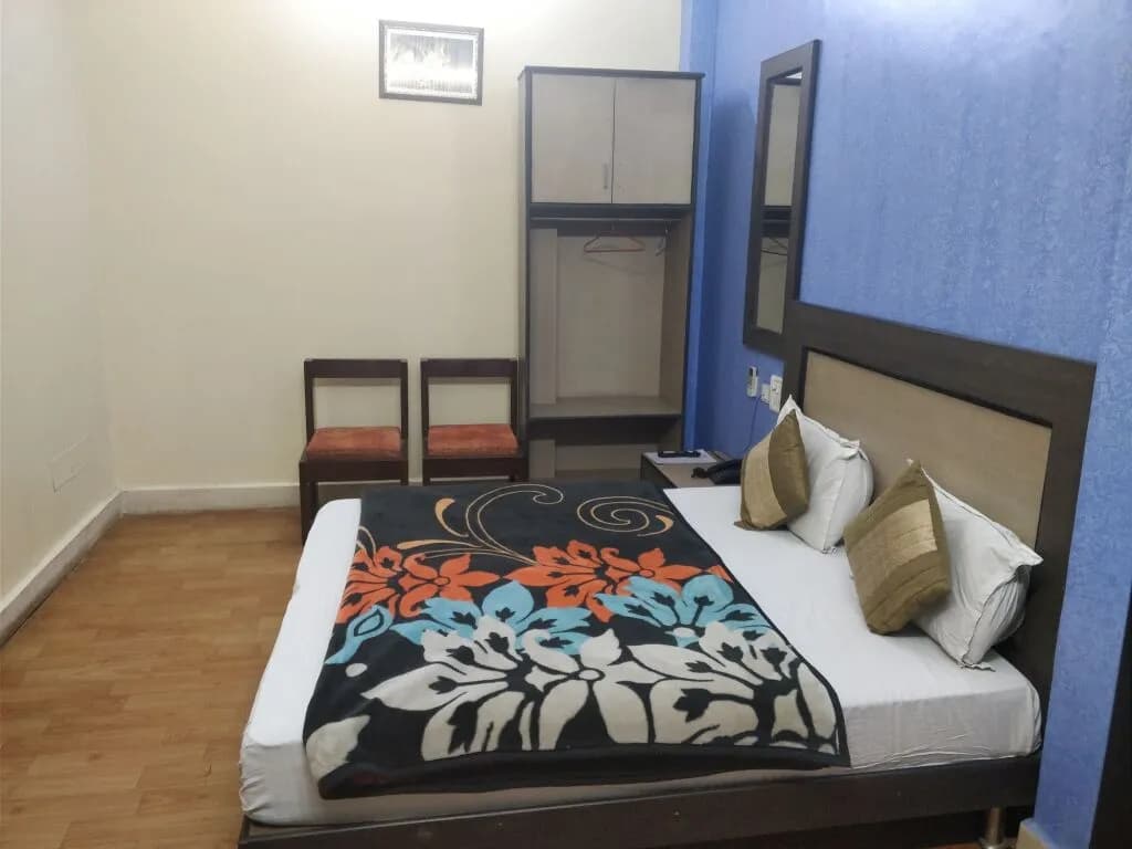 Hotel Dilli - photo 4