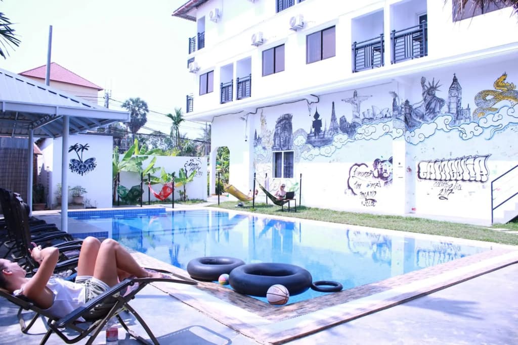 Pool Party Hostel - photo 22