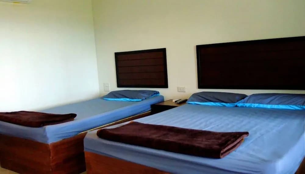 Phangan Chalet Bungalows - photo 4
