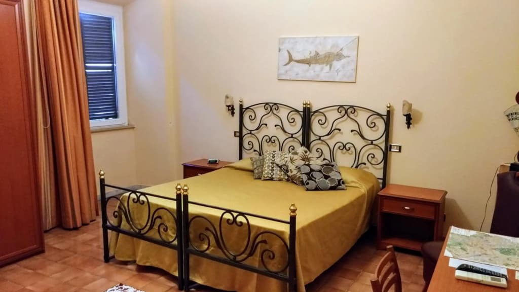 Nicolas Inn - photo 25