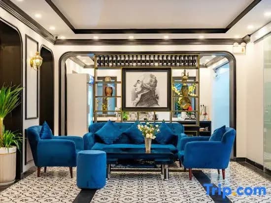 Royal Mansion Boutique Hoi An - photo 42