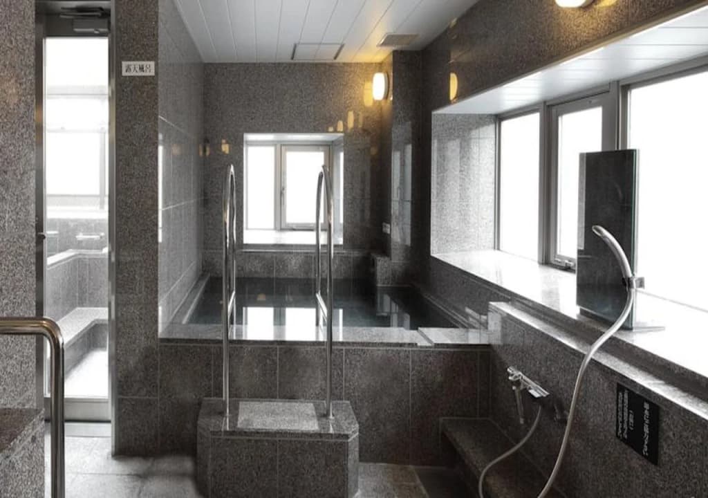 Hotel Check In Shijokarasuma - photo 8