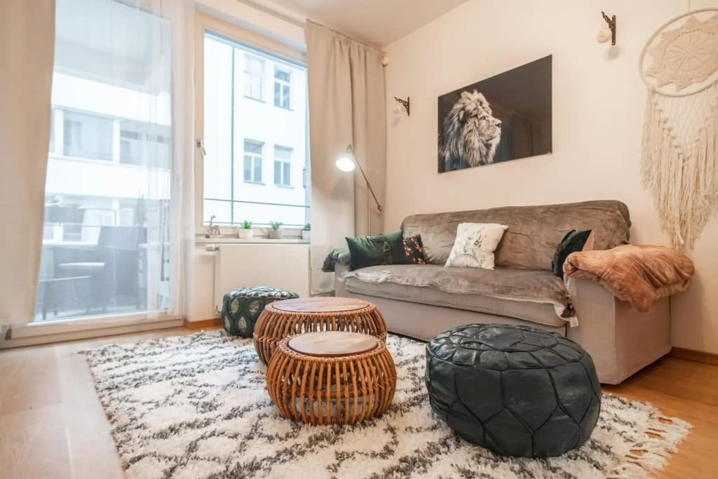 Apartment with Balcony - photo 6