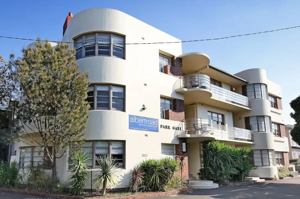 Albert Park Apartments - main photo