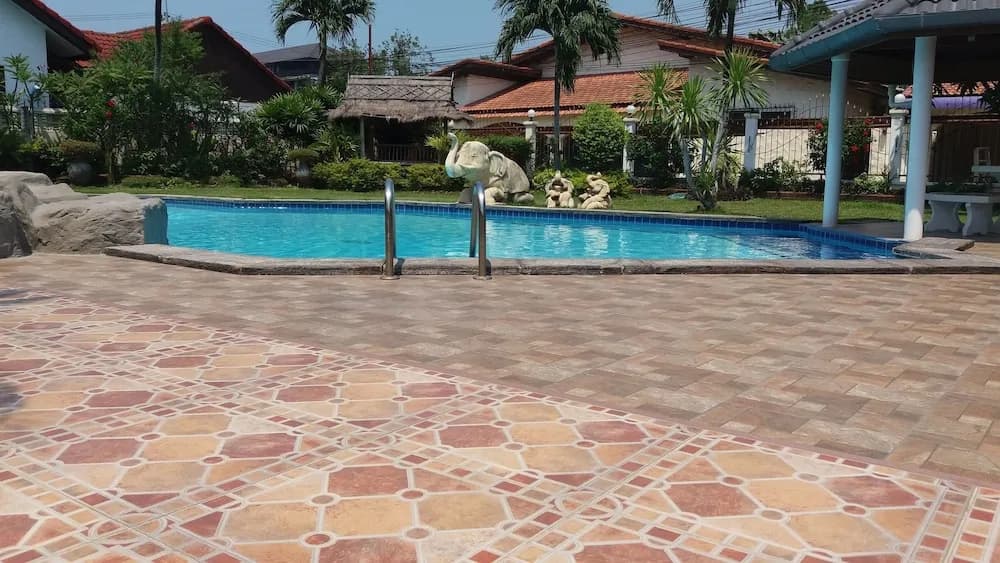 Baan Laksee Pool Villa - photo 15