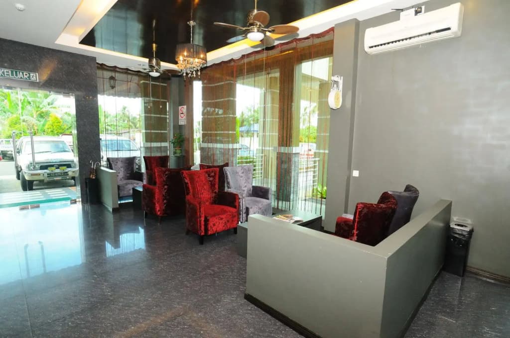 Hotel Kensington - photo 1