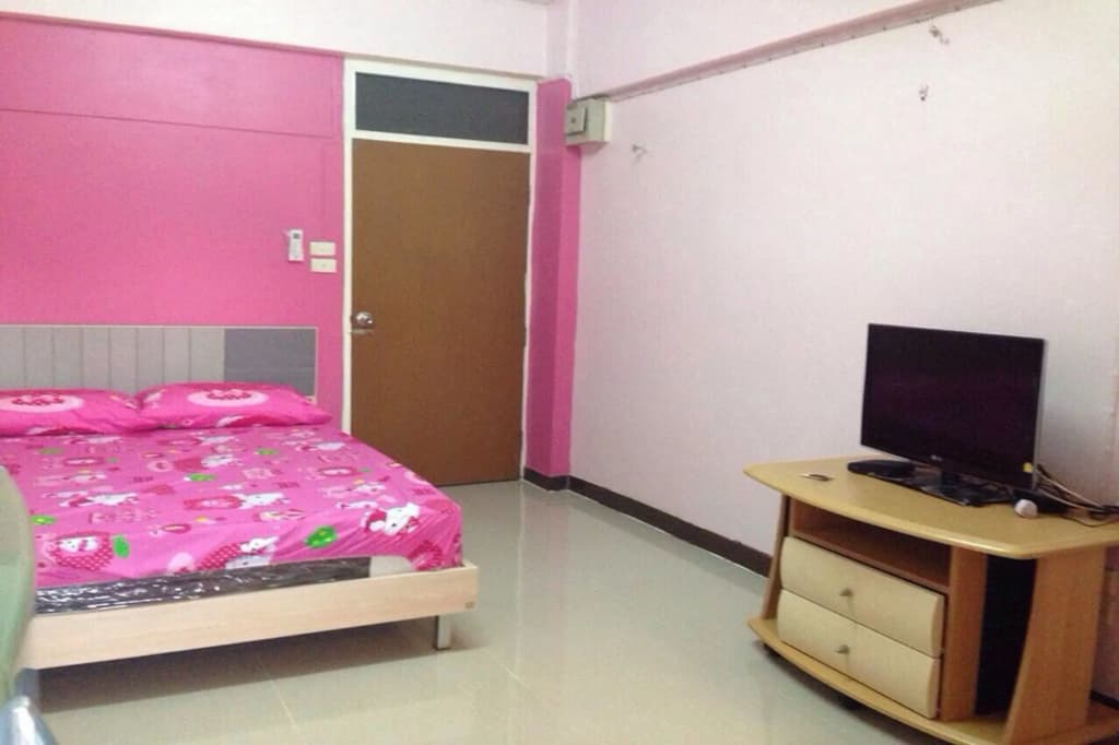 Gedkanok Apartment - photo 5