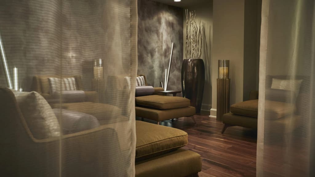 Four Seasons Las Vegas Hotel - photo 5