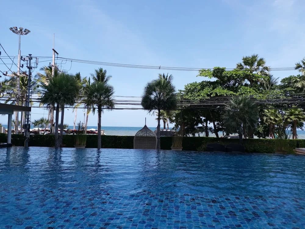 Cetus Beachfront Jomtien - photo 14