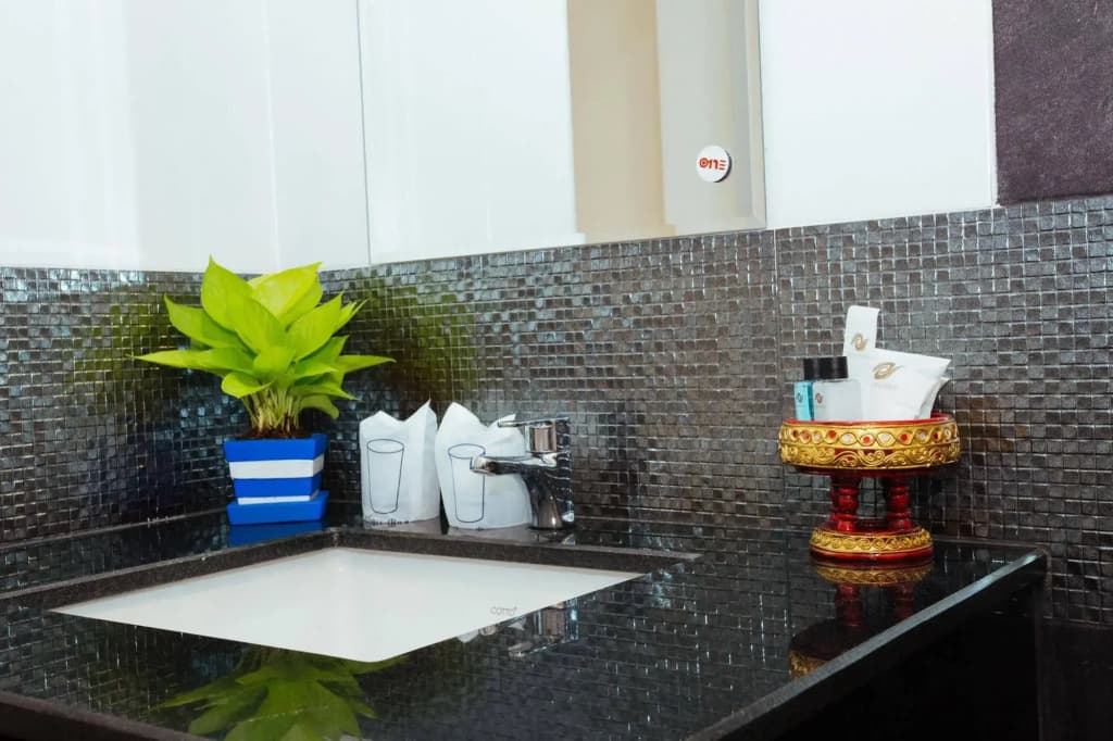 Noble Tarntong Boutique Hotel - photo 9