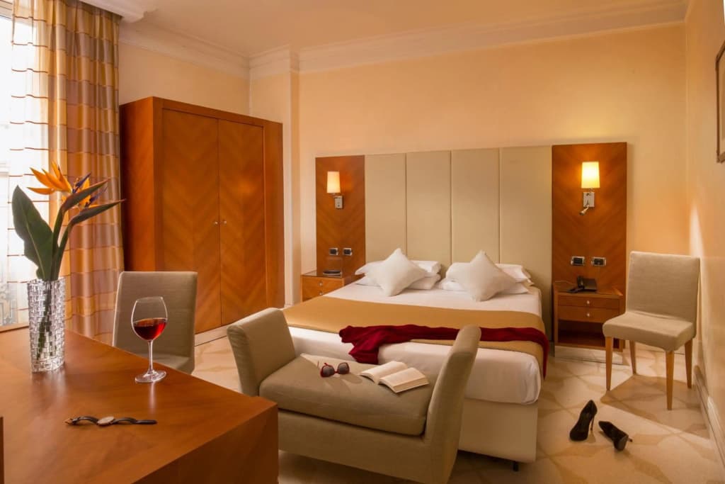 Suite Opera Rooms - photo 3