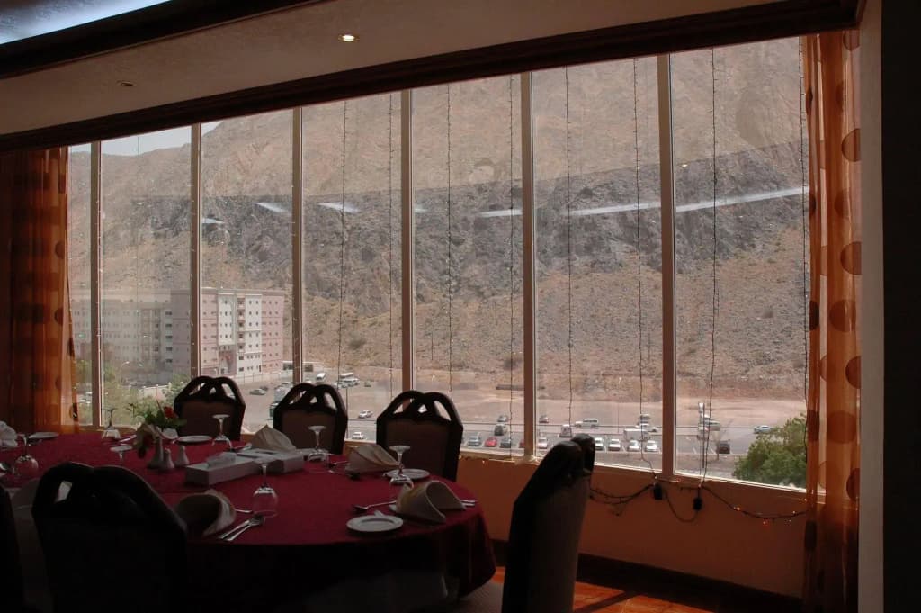 Hotel Golden Oasis - photo 15