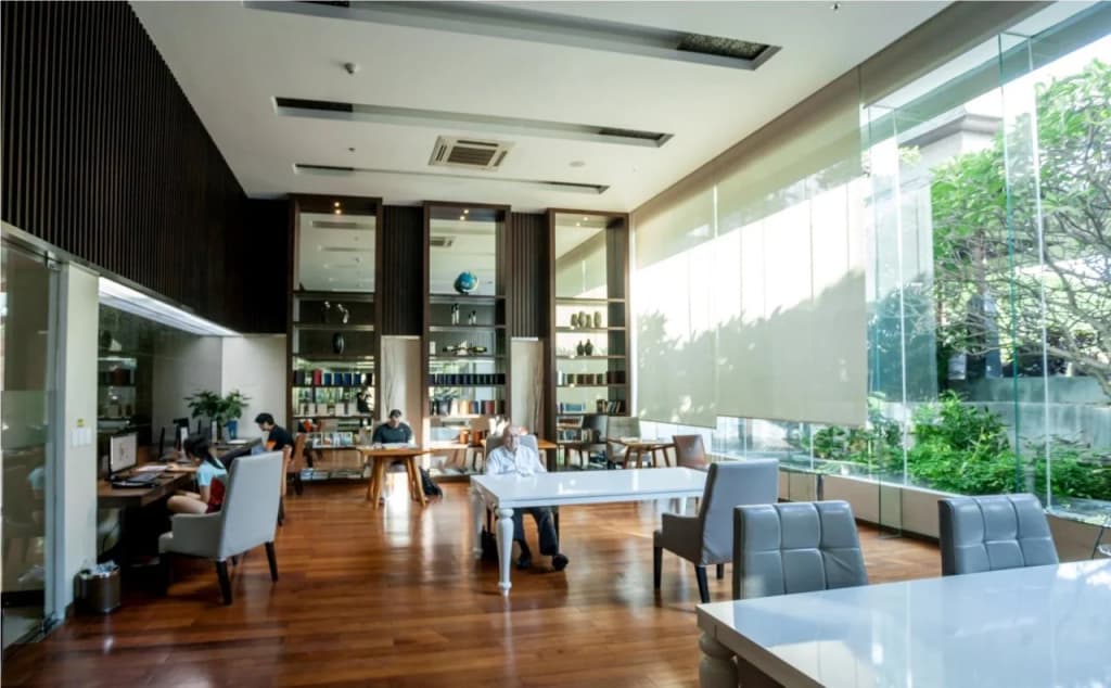 Sun City Hotel - photo 17