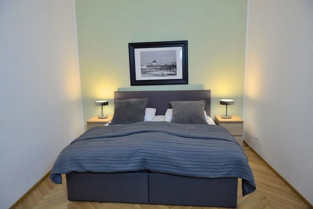 Jimmy's Apartments Suites - main photo