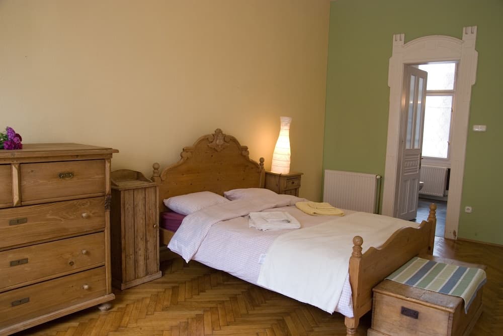 Opera Theater Apartment - photo 5