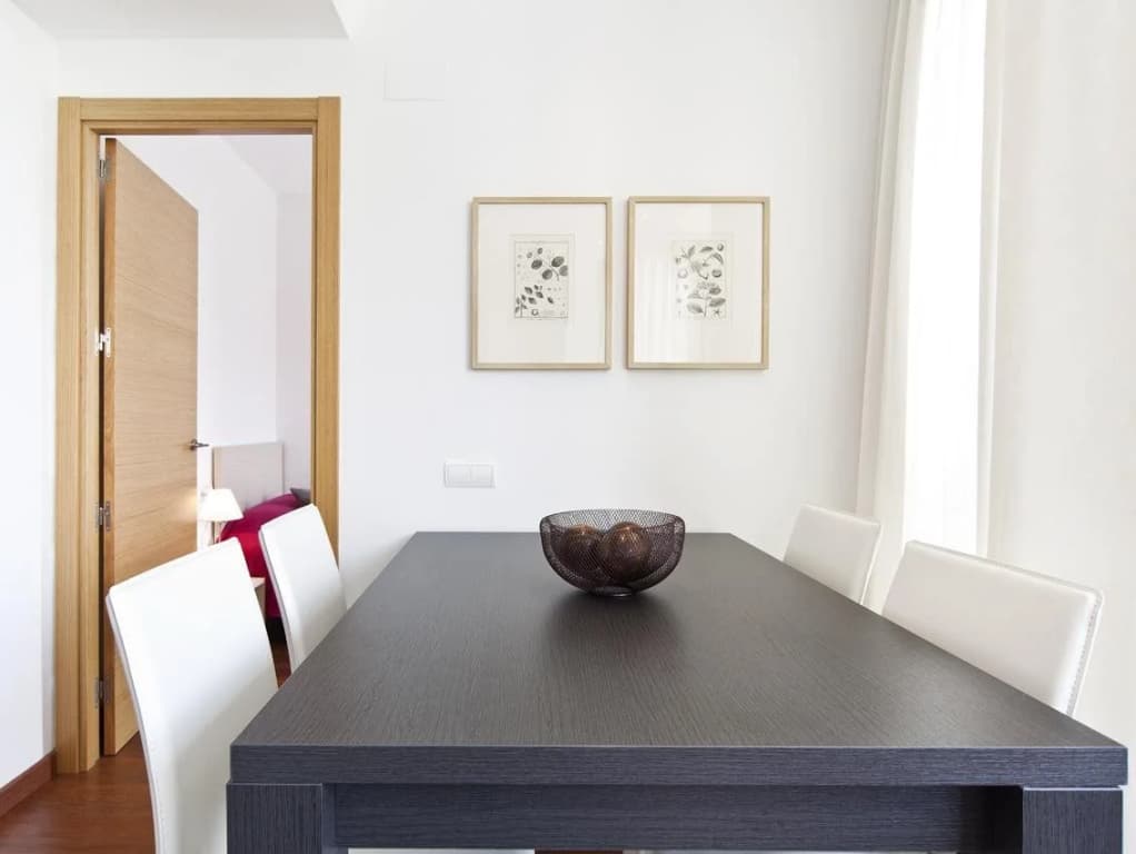 Arago Executive Suites Apartments - photo 2