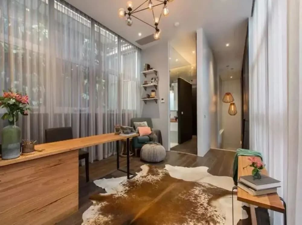 ReadySet Apartments at Glasshouse - photo 11