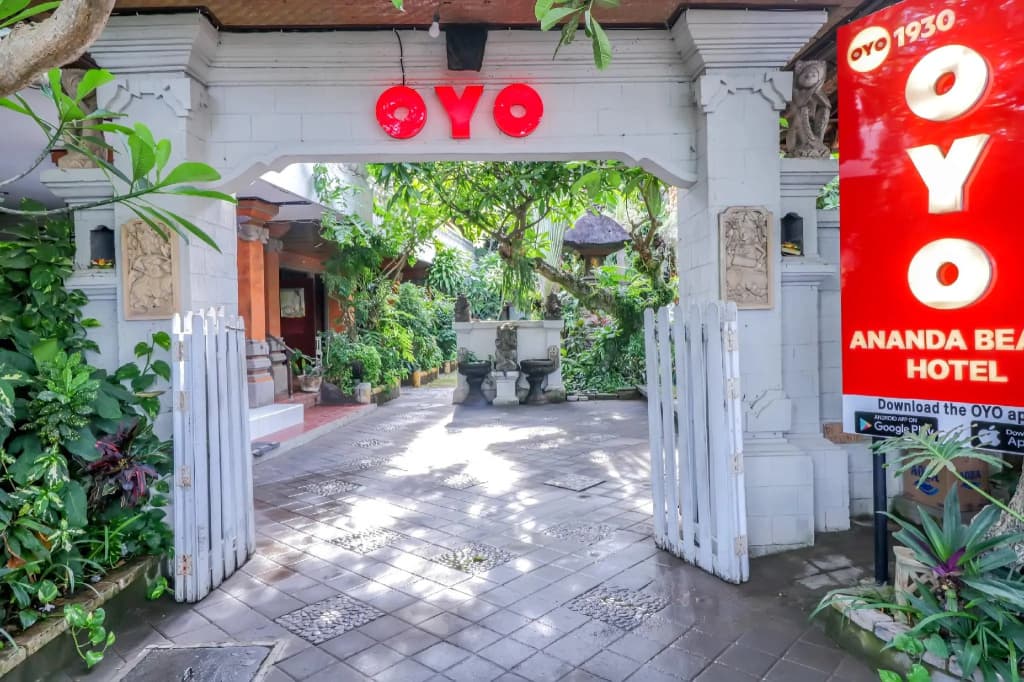 OYO 1930 Ananda Beach Hotel - photo 4